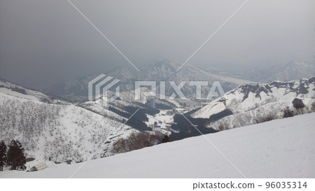 雪山 雪山 96035314