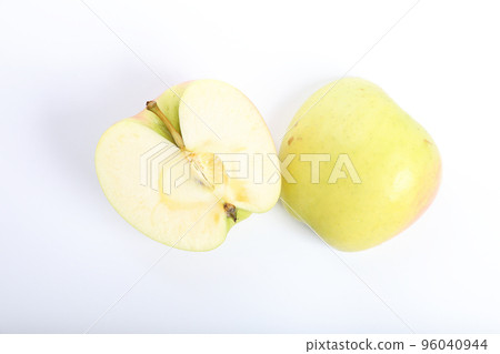 Red yellow apple isolated in white background Red yellow apple isolated in white background 96040944