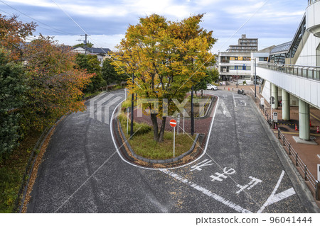 Urban scenery of Fujisawa City, Kanagawa Prefecture Rokukai-Nidaimae Station 96041444