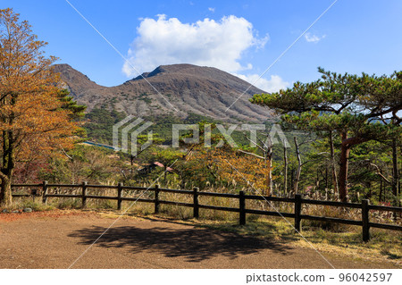 韓國山在秋天 96042597