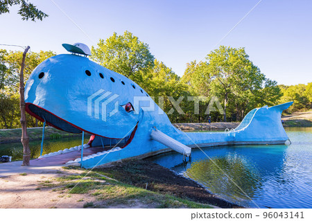 Sunny view of the Blue Whale of Catoosa 96043141