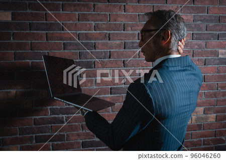 Laptop male dark Laptop male dark 96046260