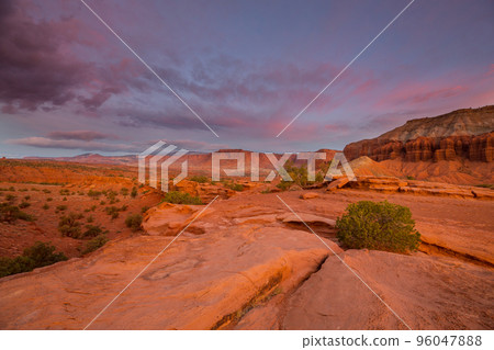 Capitol Reef 96047888