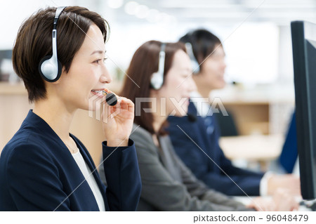 People working in call centers 96048479
