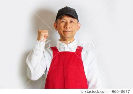 圍裙的中老年工人 96048677