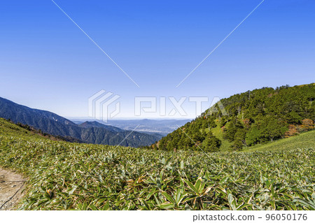 View of Nakatsugawa City from Fujimidai Kogen (late October) 96050176