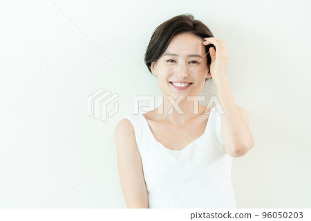 Women's portrait 96050203