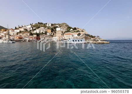 Travel to the islands in Greece in the Aegean Sea Travel to the islands in Greece in the Aegean Sea 96050378
