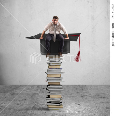 Conquest of the degree and the successful work 96050808