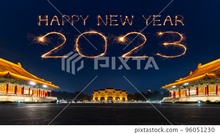 2023 happy new year fireworks over Chiang Kai-Shek Memorial Hall at night in Taipei, Taiwan 96051230