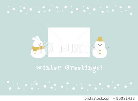 一張冬天的賀卡，上面有雪人和兔子的溫馨相框 96051438