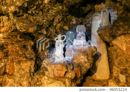 Gunma Prefecture Takasaki City Cave Kannon 96053224