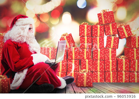 Christmas gifts with internet 96053916