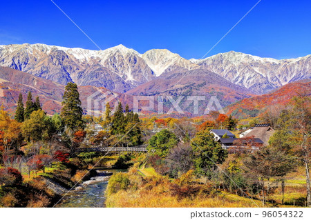 Shirouma Sanzan and Oide Suspension Bridge in Autumn Shirouma Sanzan and Oide Suspension Bridge in Autumn 96054322