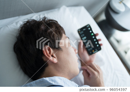 臥室和40多歲的男人 96054397