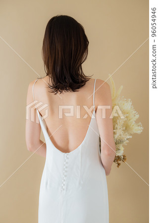Wedding dress dried flower bouquet 96054946