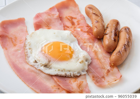 Breakfast Breakfast 96055039
