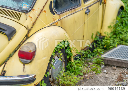 廢棄車輛 廢棄車輛 甲殼蟲 廢棄車輛 廢棄車輛 甲殼蟲 96056189