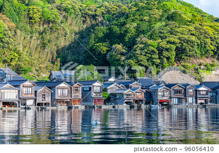 Ine Town, Kyoto Prefecture, a popular tourist destination, Ine Bay and Ine Funaya (photographed in 2022) 96056410
