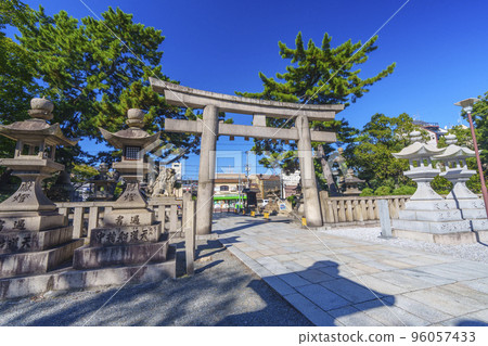 住吉大社表參道/西大鳥居（大阪府大阪市住吉區） 96057433