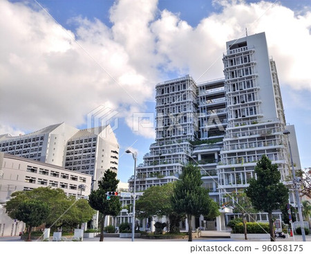 Okinawa Naha City Hall 4 96058175