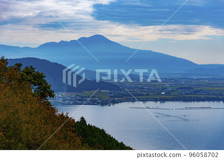 Lake Biwa and Mt. Ibuki from Tsuzura Ozaki Observatory Lake Biwa and Mt. Ibuki from Tsuzura Ozaki Observatory 96058702