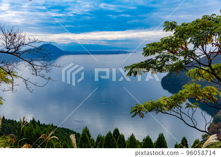 Quiet Lake Okubiwa Quiet Lake Okubiwa 96058714