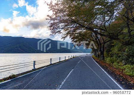 Okubiwako Parkway Okubiwako Parkway 96058772