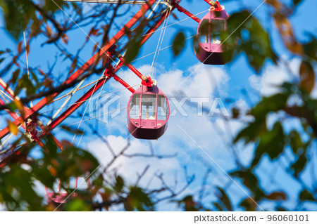 Ferris wheel of Kasai Rinkai Park 96060101