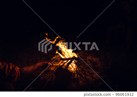 Bonfire at night Bonfire at night 96061912