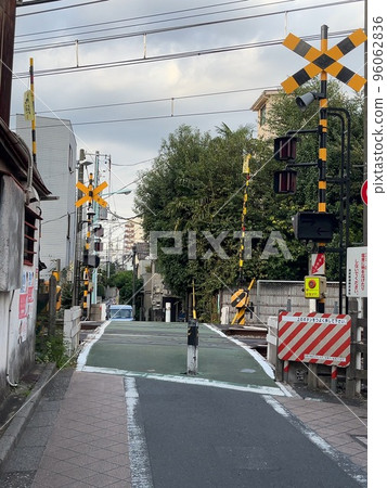 small railroad crossing small railroad crossing 96062836