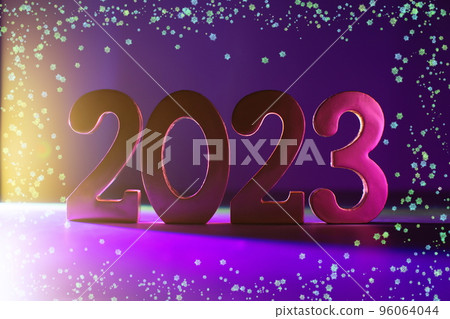 Christmas tree with decoration and lightingt 2023 , Elegant Christmas tree in glass jar with bokeh lights background, copy space. Christmas and new year concept. 96064044
