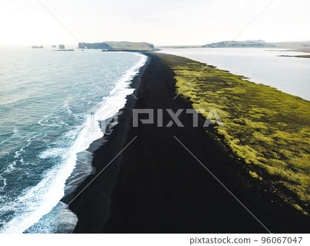 Long coastline of Reynisfjara black beach, Iceland Long coastline of Reynisfjara black beach, Iceland 96067047