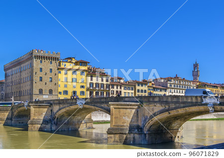 Ponte Santa Trinita, Florence, Italy Ponte Santa Trinita, Florence, Italy 96071829