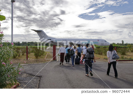 Bagan Nyaung U Airport 96072444