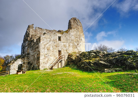 old castle Primda in west part of Czech republic old castle Primda in west part of Czech republic 96076031