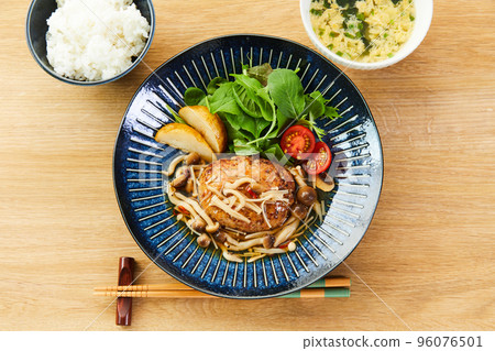 Japanese-style mushroom sauce hamburger Japanese-style hamburger hamburger Japanese-style mushroom sauce hamburger Japanese-style hamburger hamburger 96076501