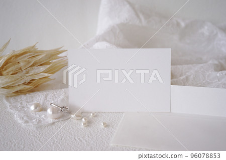 Wedding image card and pearl 96078853