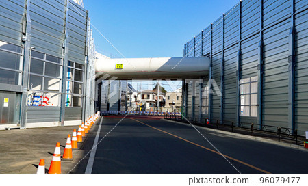 東京三鷹市北野外環路中央路口建設 96079477