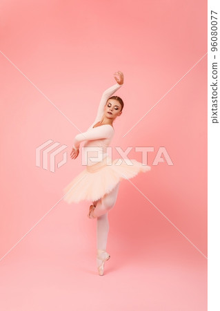 Women ballet dancing in studio Women ballet dancing in studio 96080077