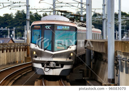 支持茨城縣南部地區發展的“筑波快車” 96083070
