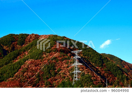 Satoyama with autumn leaves and a steel tower View from Miwa Dam Satoyama with autumn leaves and a steel tower View from Miwa Dam 96084998