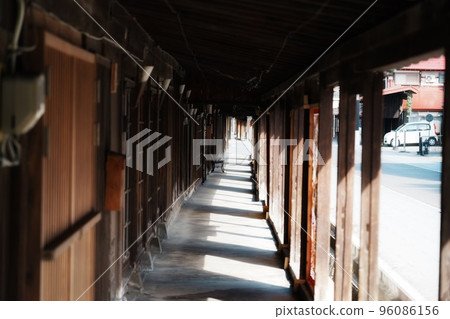 Alleyway Alleyway 96086156