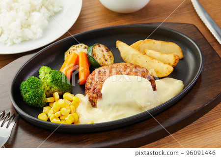 Cream cheese hamburger hamburger 96091446