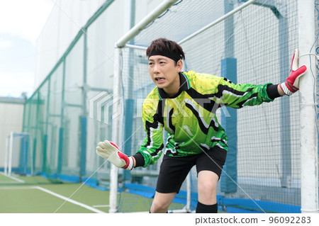 保護目標的守門員 保護目標的守門員 96092283