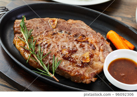 國產和牛牛排 和牛牛排 國產和牛牛排 96092306