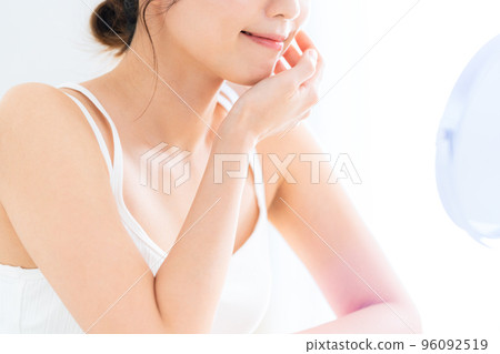 Female beauty beauty make-up skin care 96092519