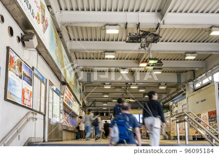 Urban scenery of Fujisawa City, Kanagawa Prefecture Fujisawa Station 96095184