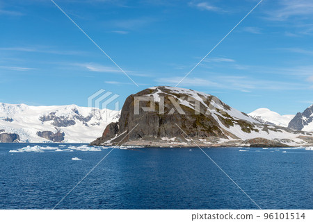 Antarctic landscape with glacier and mountains Antarctic landscape with glacier and mountains 96101514