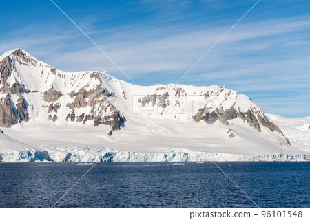 Antarctic landscape with iceberg at sea 96101548
